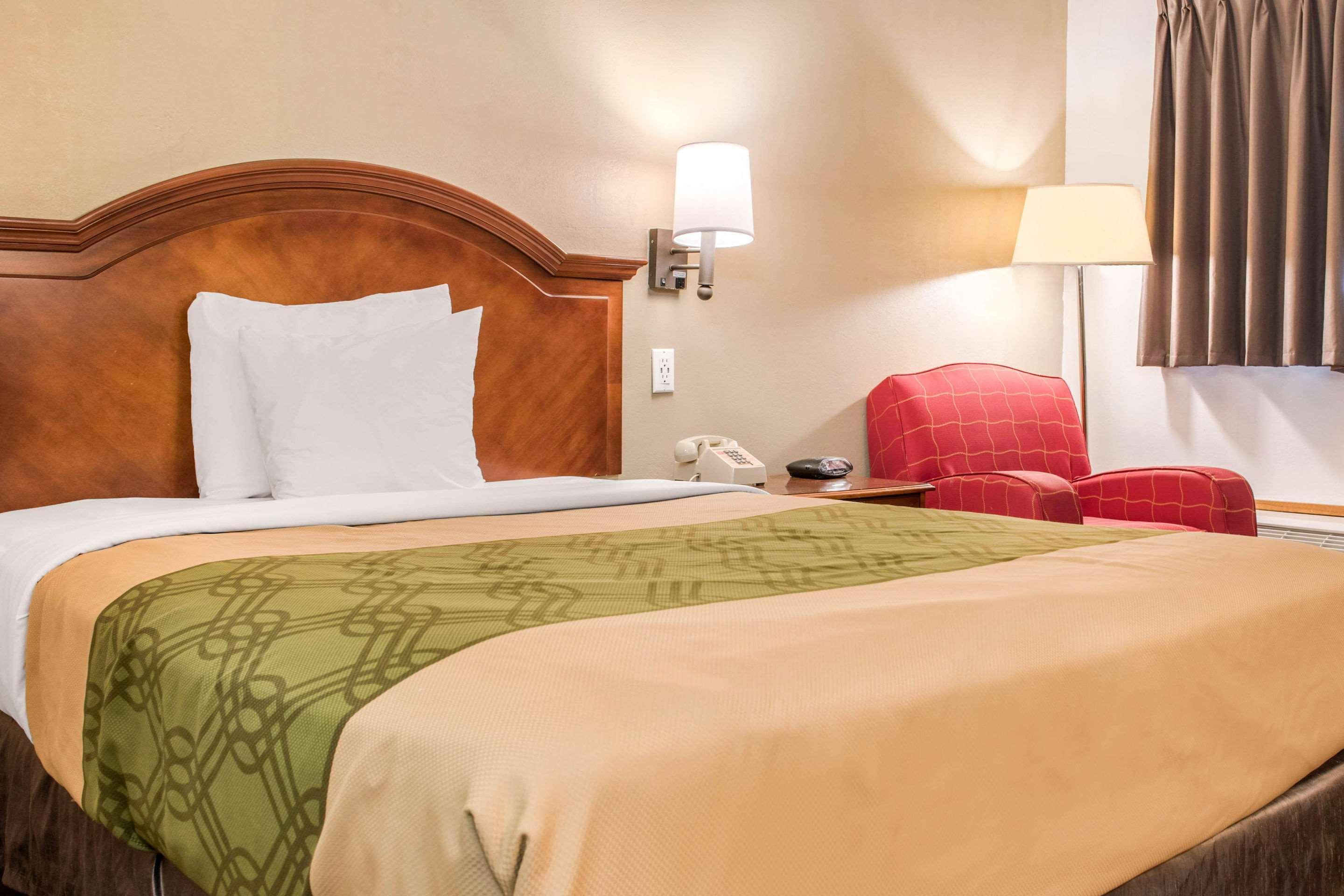 Econo Lodge Holland Luaran gambar