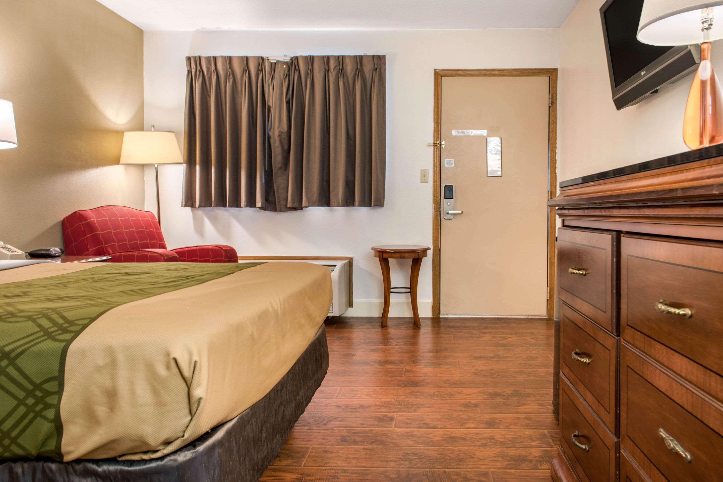 Econo Lodge Holland Luaran gambar