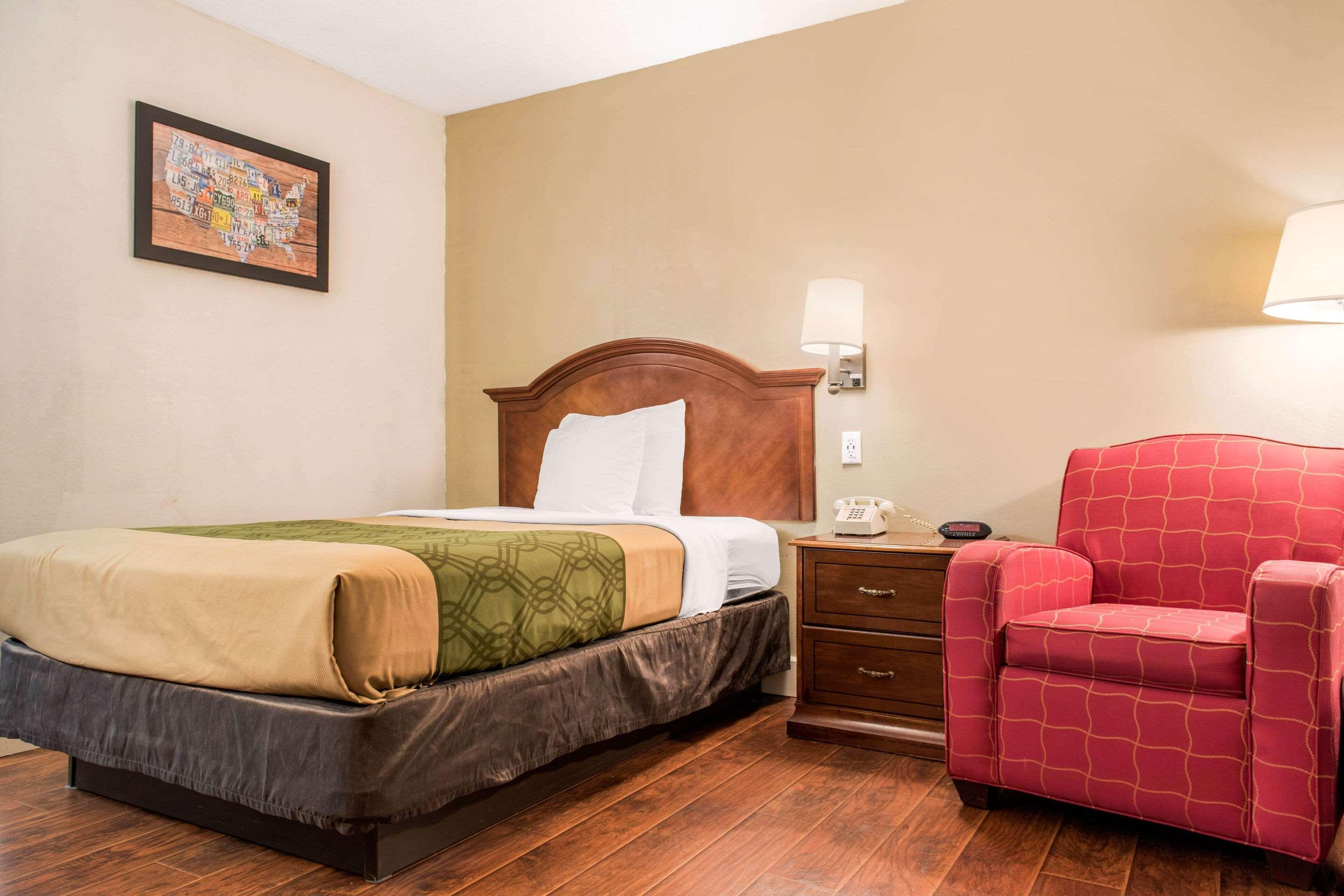 Econo Lodge Holland Luaran gambar