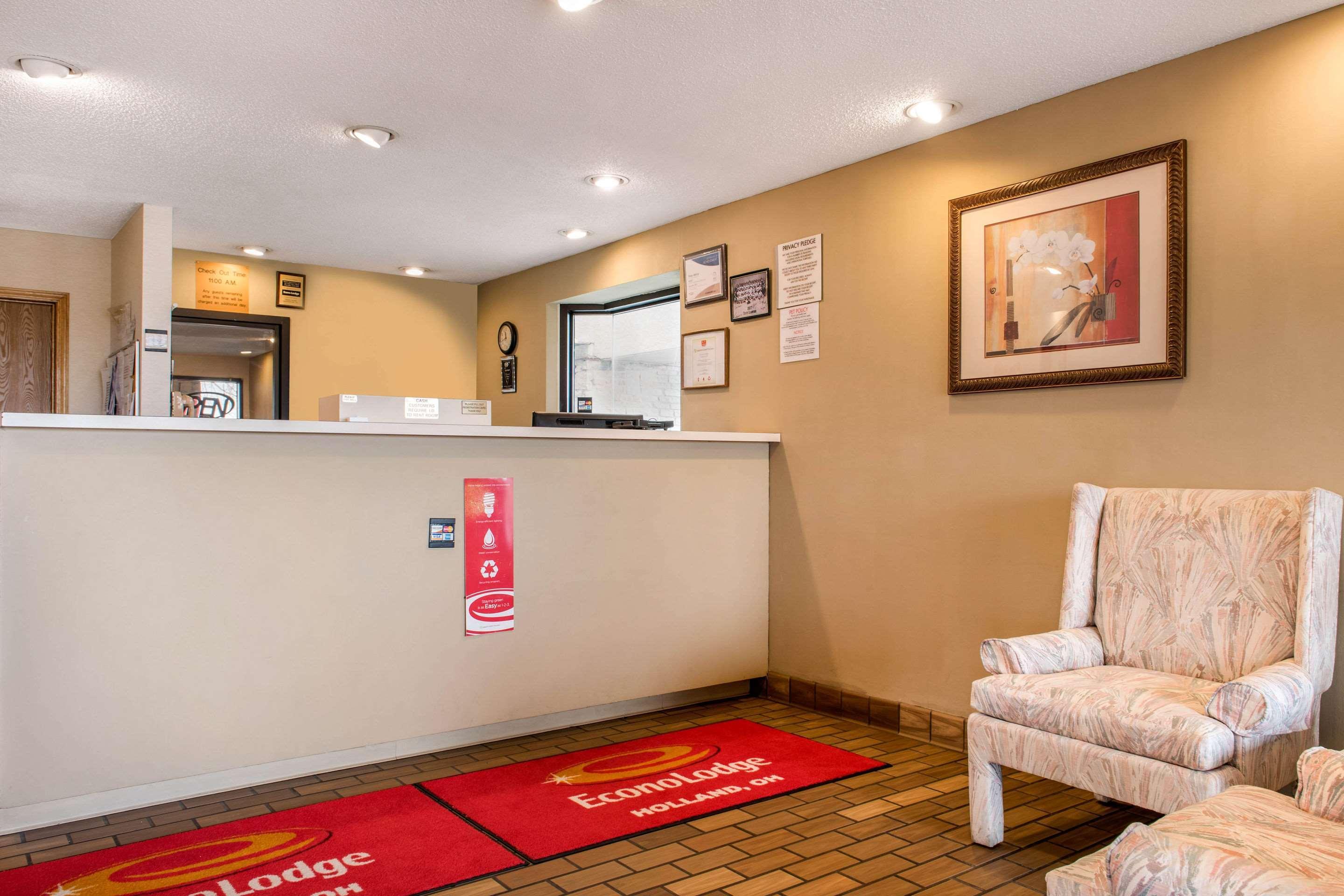 Econo Lodge Holland Luaran gambar