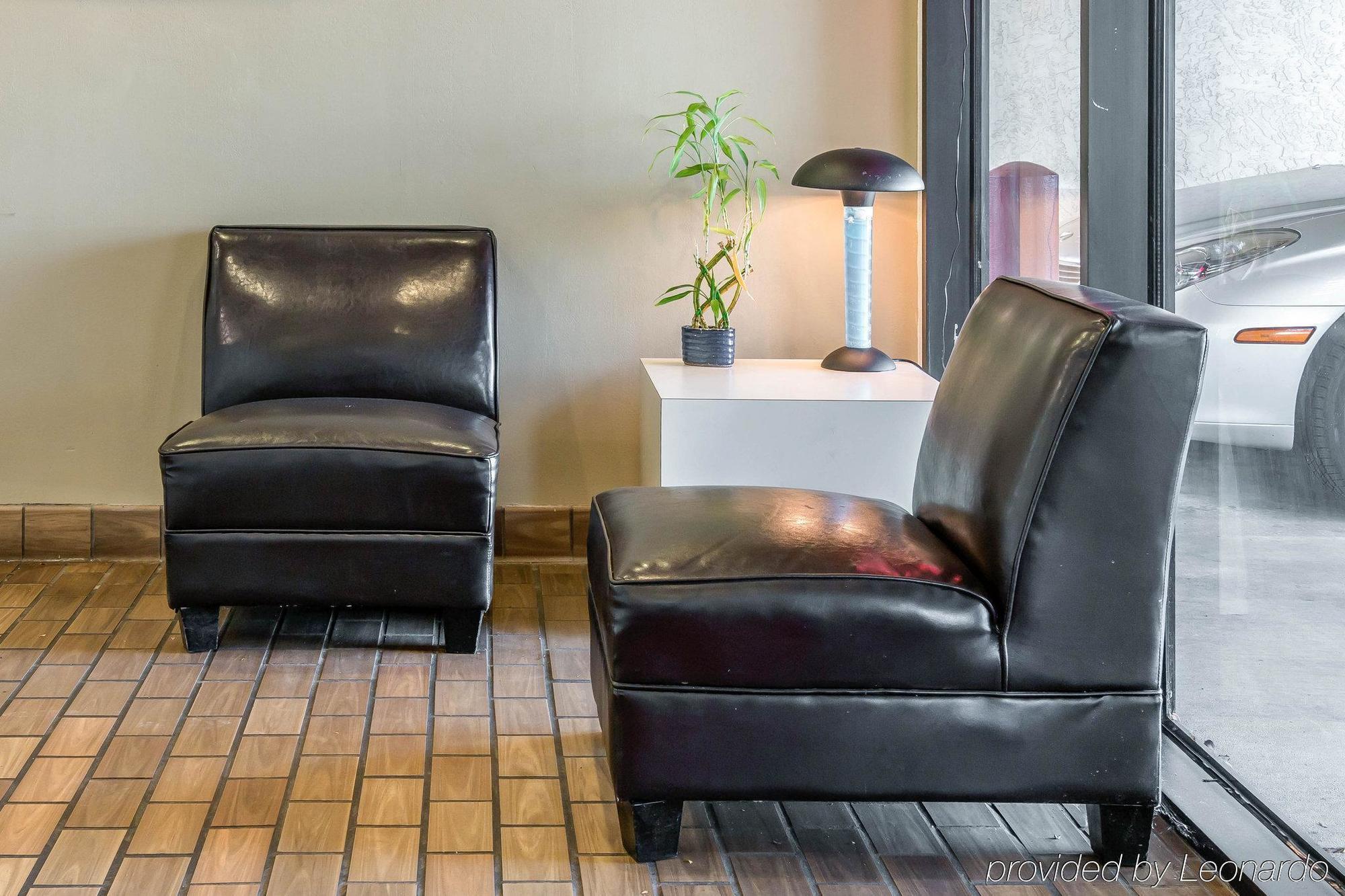 Econo Lodge Holland Luaran gambar
