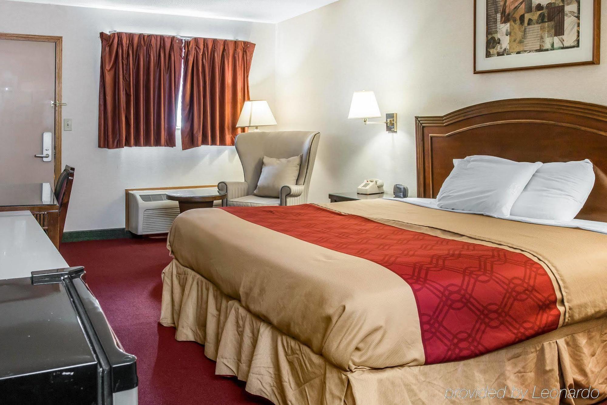 Econo Lodge Holland Luaran gambar