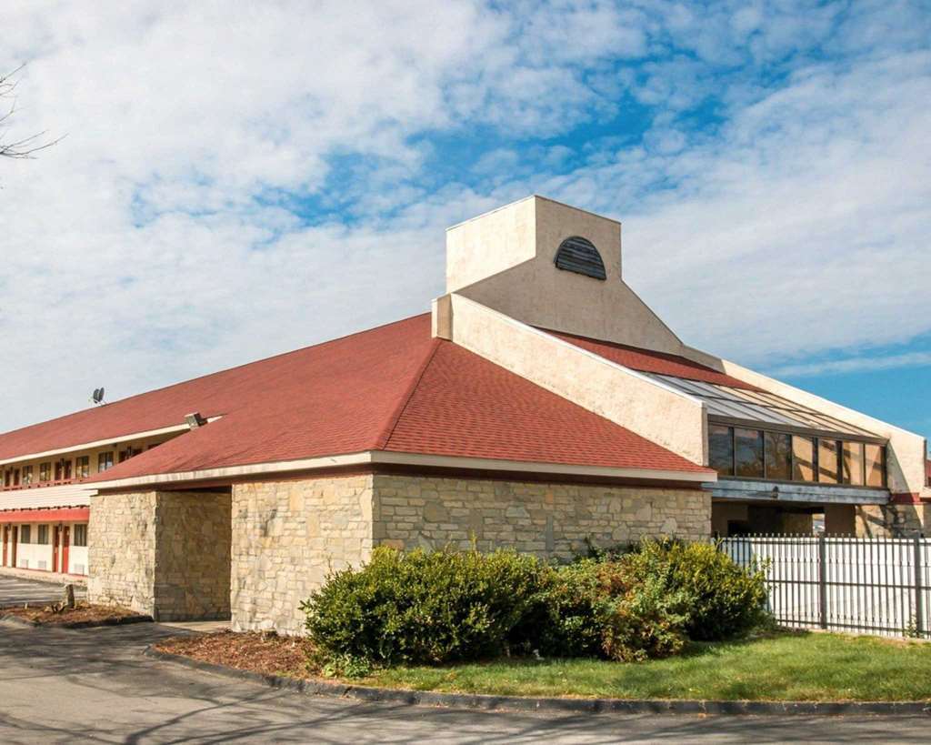 Econo Lodge Holland Luaran gambar